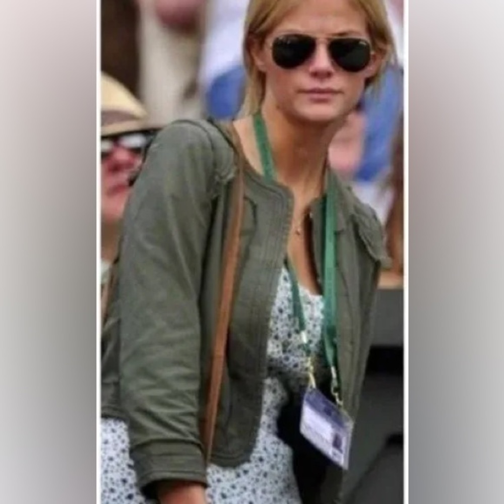Elizabeth and James Olive Green Military Jacket 3/4 sleeves - Picture 3 of 13
